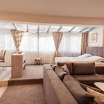 Apartment Cityscape Luxury *