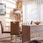 Апартаменты Cityscape Luxury