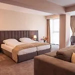 Cityscape Luxury Apartment Plovdiv