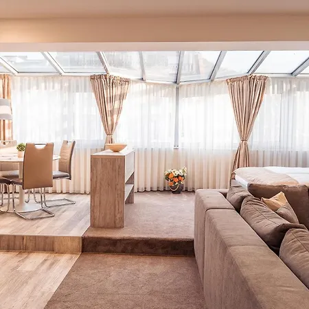 Cityscape Luxury Apartment Plovdiv