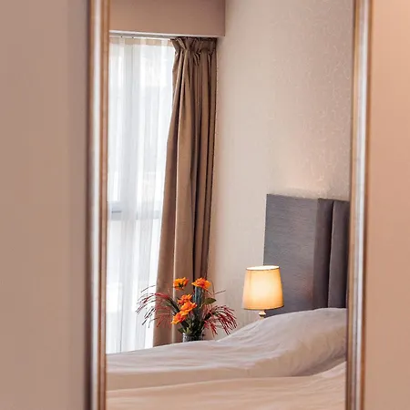 Cityscape Luxury Apartment *
