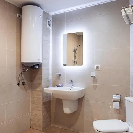 Cityscape Luxury Apartment