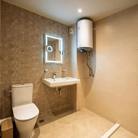 Cityscape Luxury *